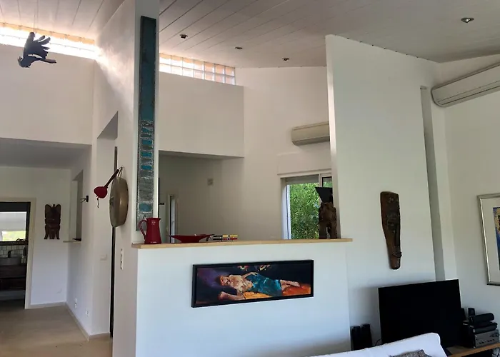 Willa In With Sea Views